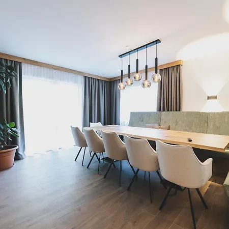 New! Carina By We Rent Τσελ αμ Ζέε